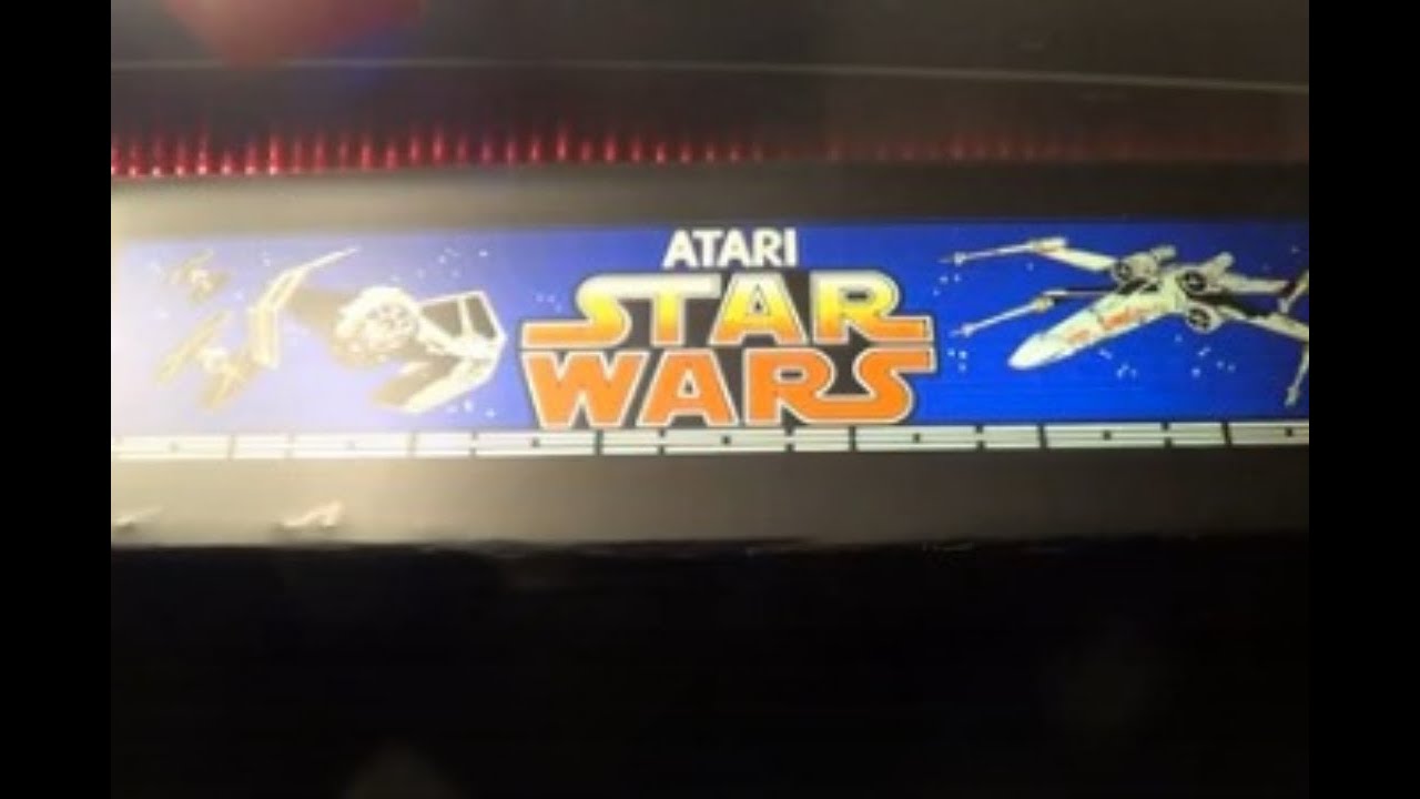 STAR WARS ARCADE VIDEO GAME - BY ATARI 1983