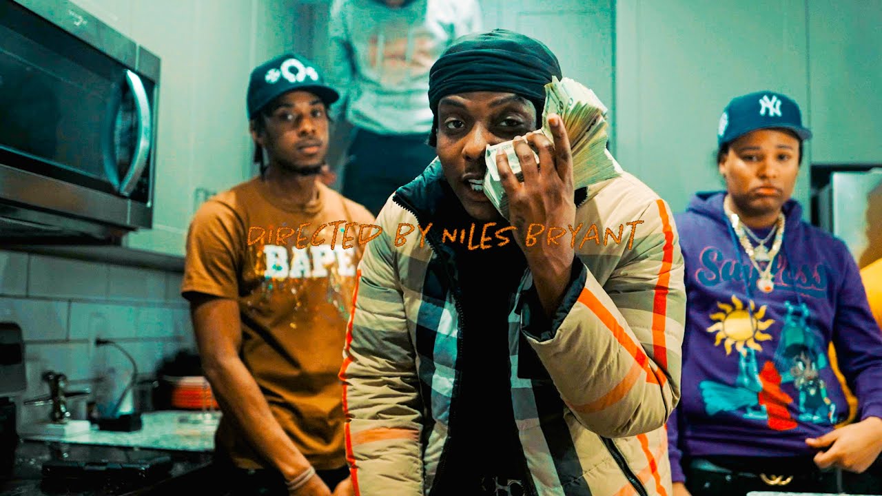 TLE Cinco - Young N Turnt (Dir. By @NilesBryant) (Exclusive)