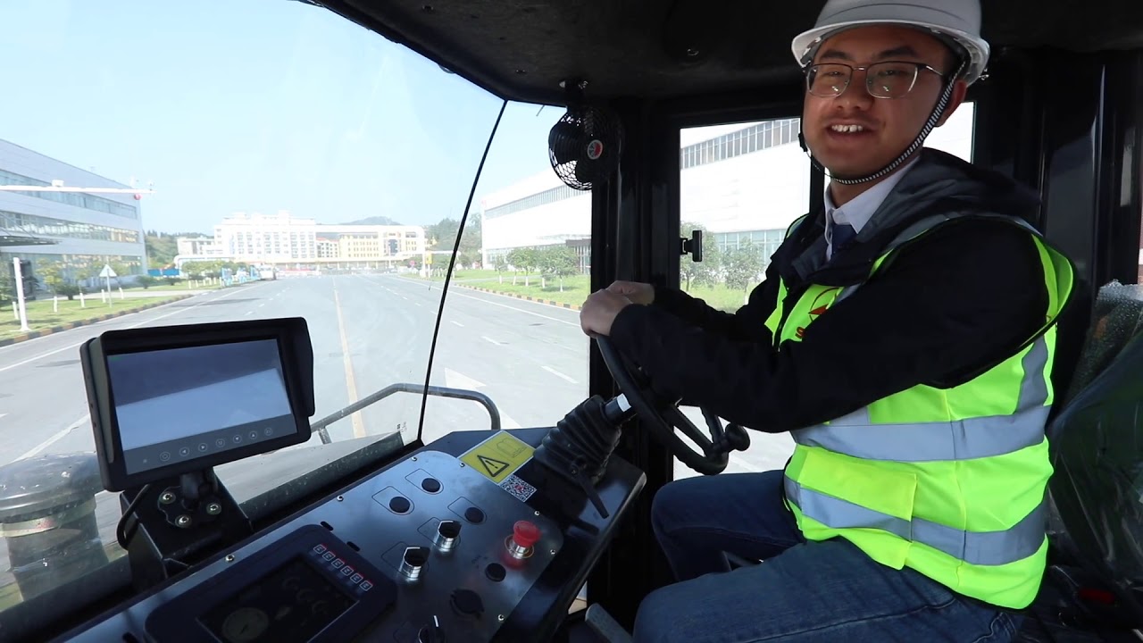 Sany Pneumatic Tyre Roller SPR300C-8 Walkaround