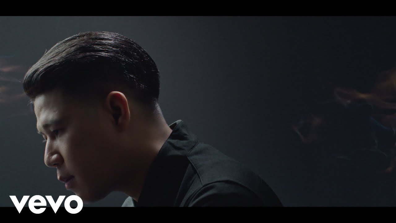 Nino - Pergilah (Official Music Video)