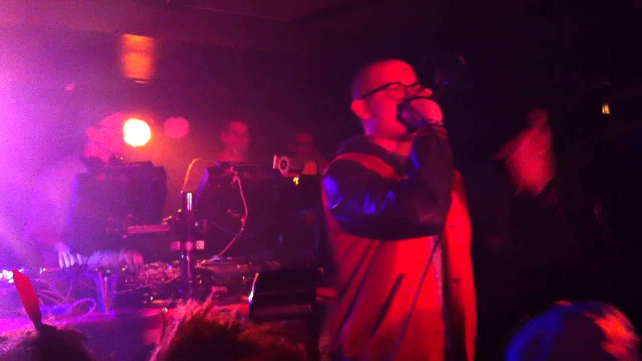 Alexis Weak live Marie Laveau