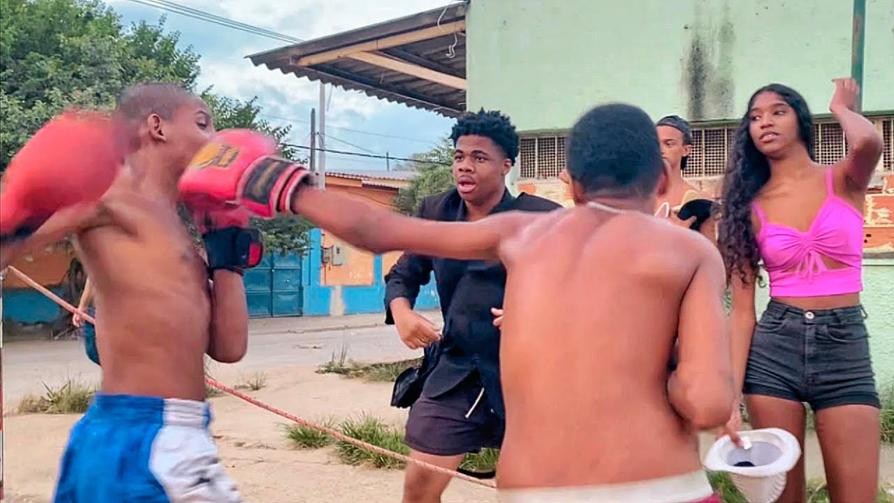 UFC NA COMUNIDADE JACARÉ X AVATAR 😳