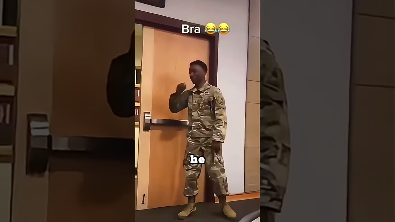 Солдат обманывает всех голосом командира😂