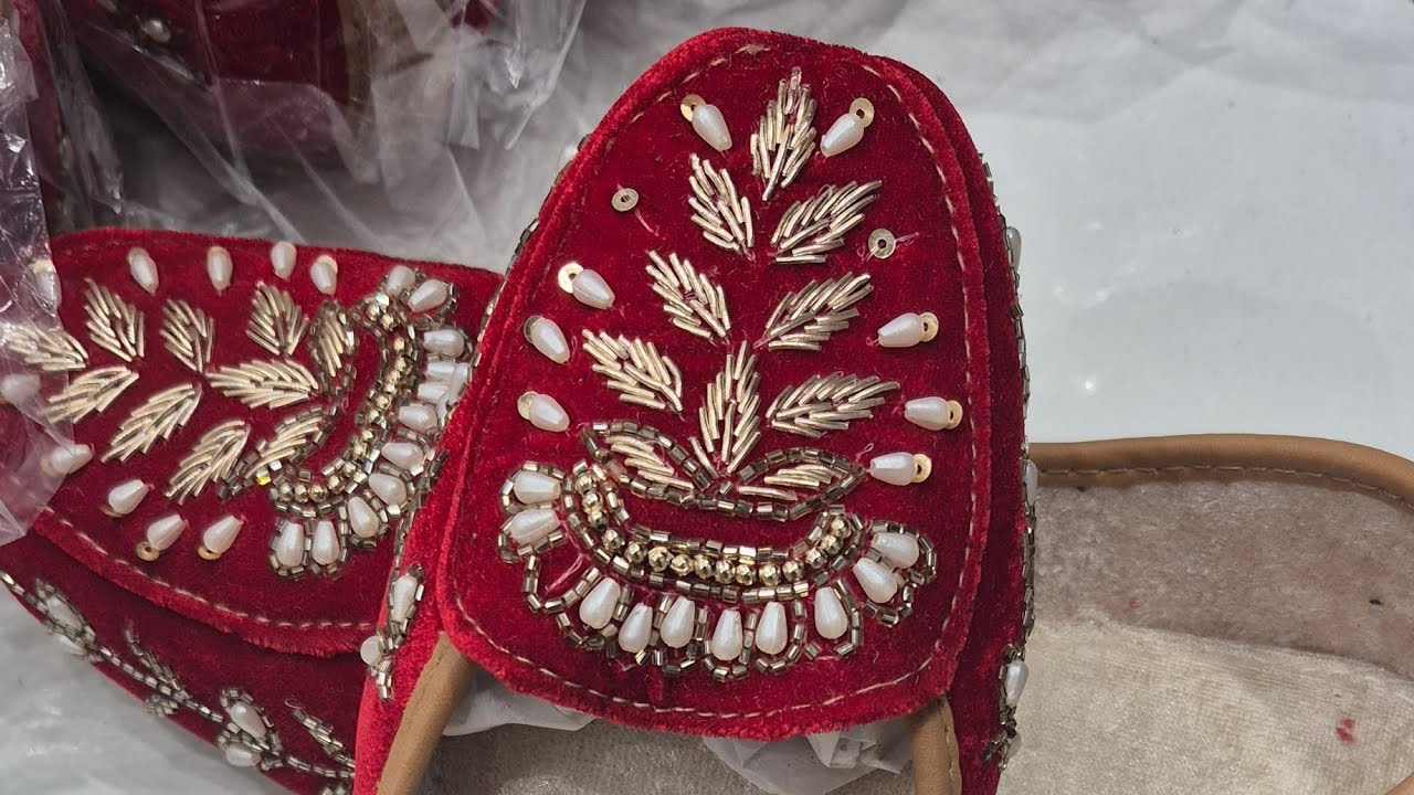 350 rs free shipping pure Handwork की jutti collection order no.8199869098