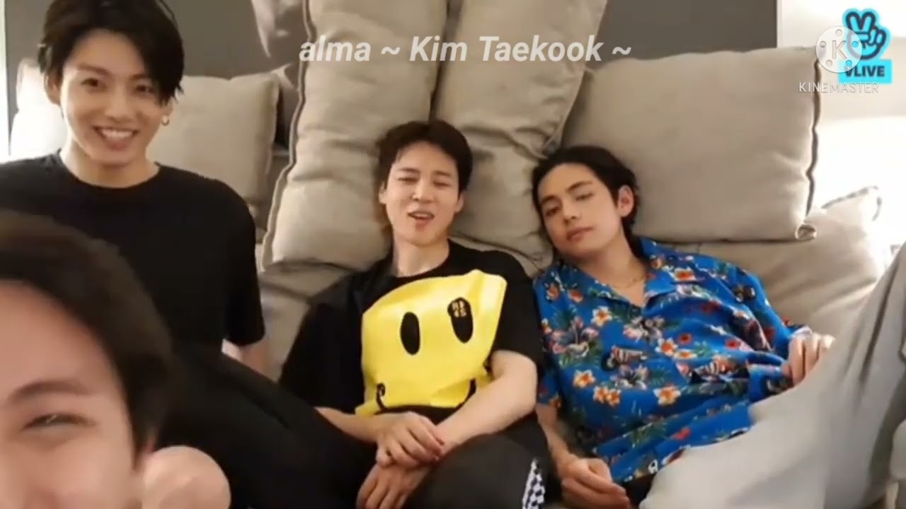 Taekook 🐯🐰 ... حركات تايكوك || غيرة  تاي || ملامسات تايكوك ونظراتهم لبعض 🤫👀 توتر جيهوب * في البث *