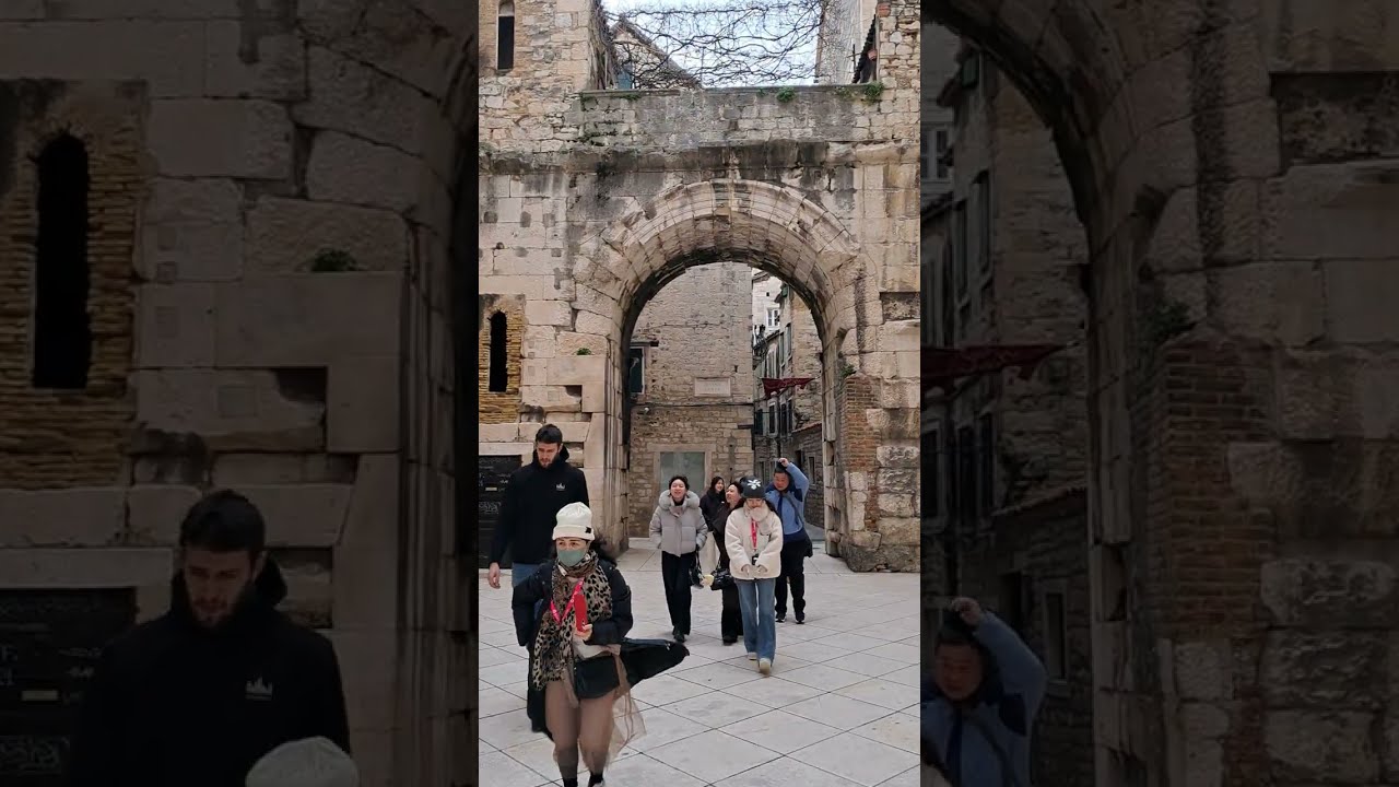 Dioklecijanova ulica 💎 #splitcroatia #dalmacija #oldarchitecture #unescoworldheritage #unesco 