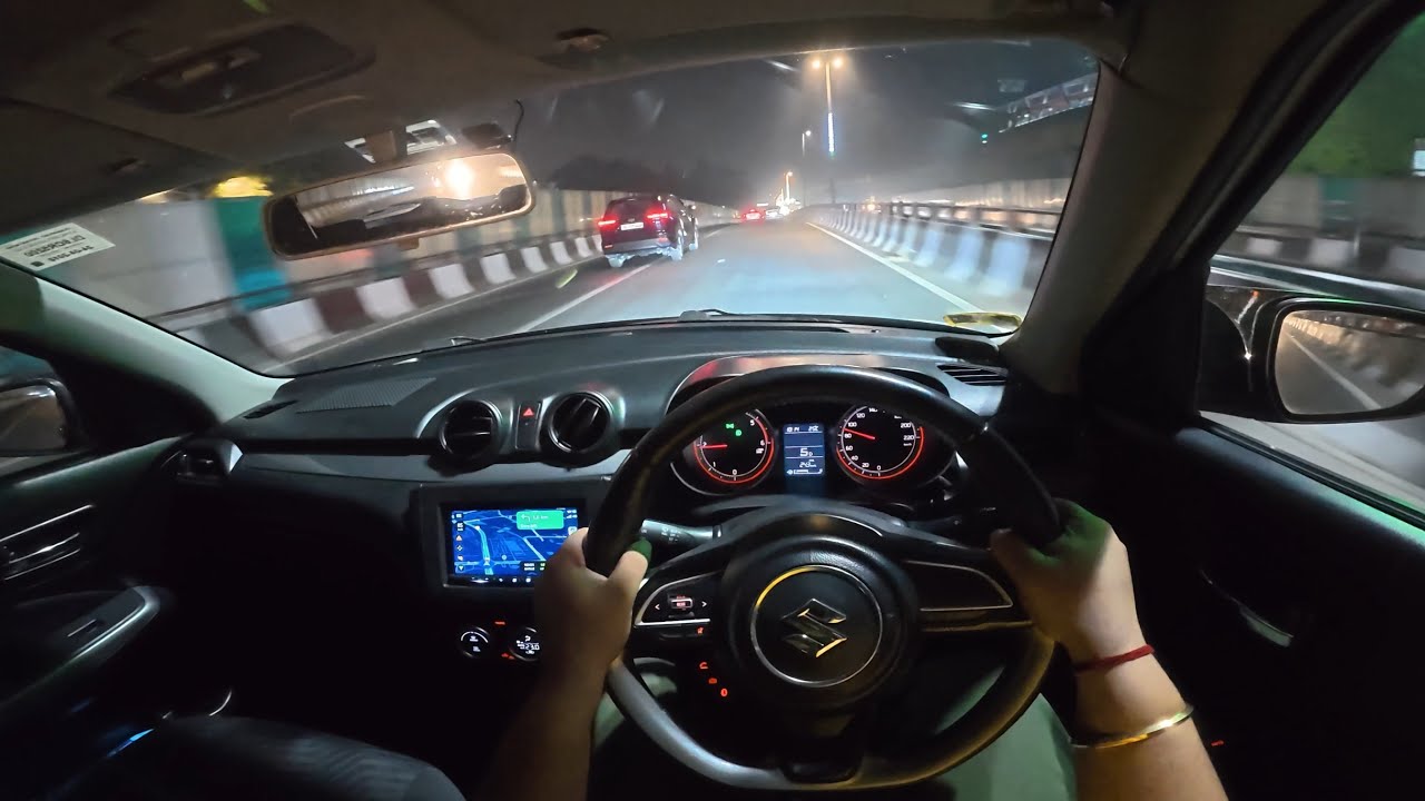 Join me on a night drive to Qutub Minar in my diesel Swift automatic! | 4K ASMR POV