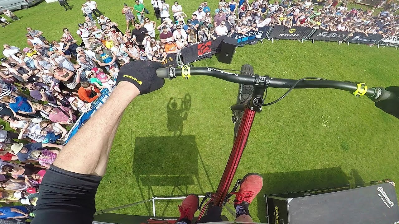 Vlog 57 - My Thoughts During a Show