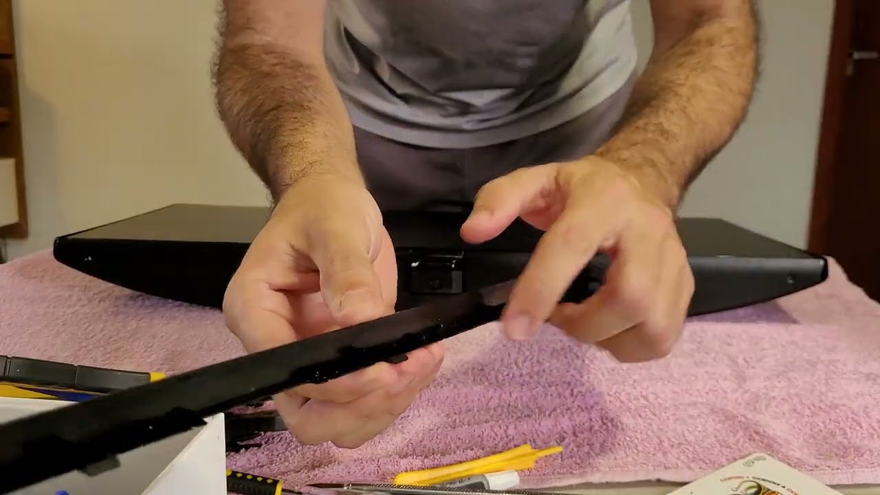 Desmontagem e conserto monitor LG ultrawide 25 - LG monitor disassembly