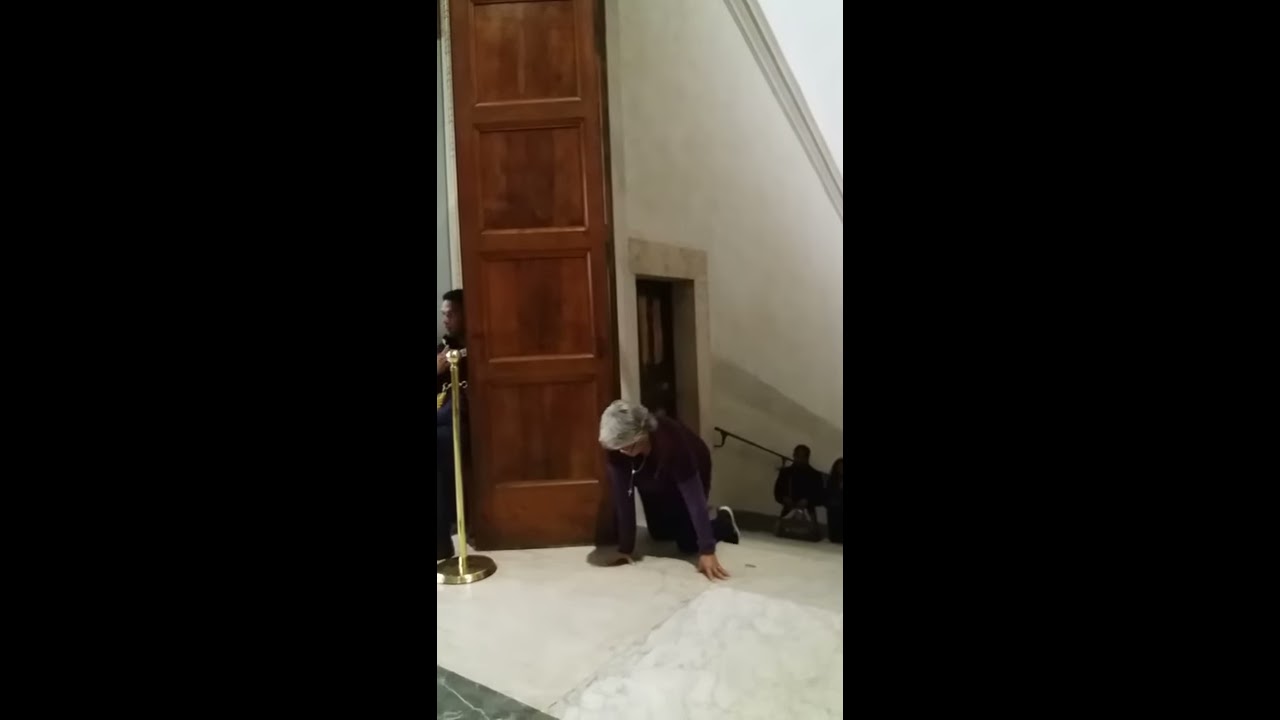 CRAWLING THE STAIRS of Scala Santa Roma 