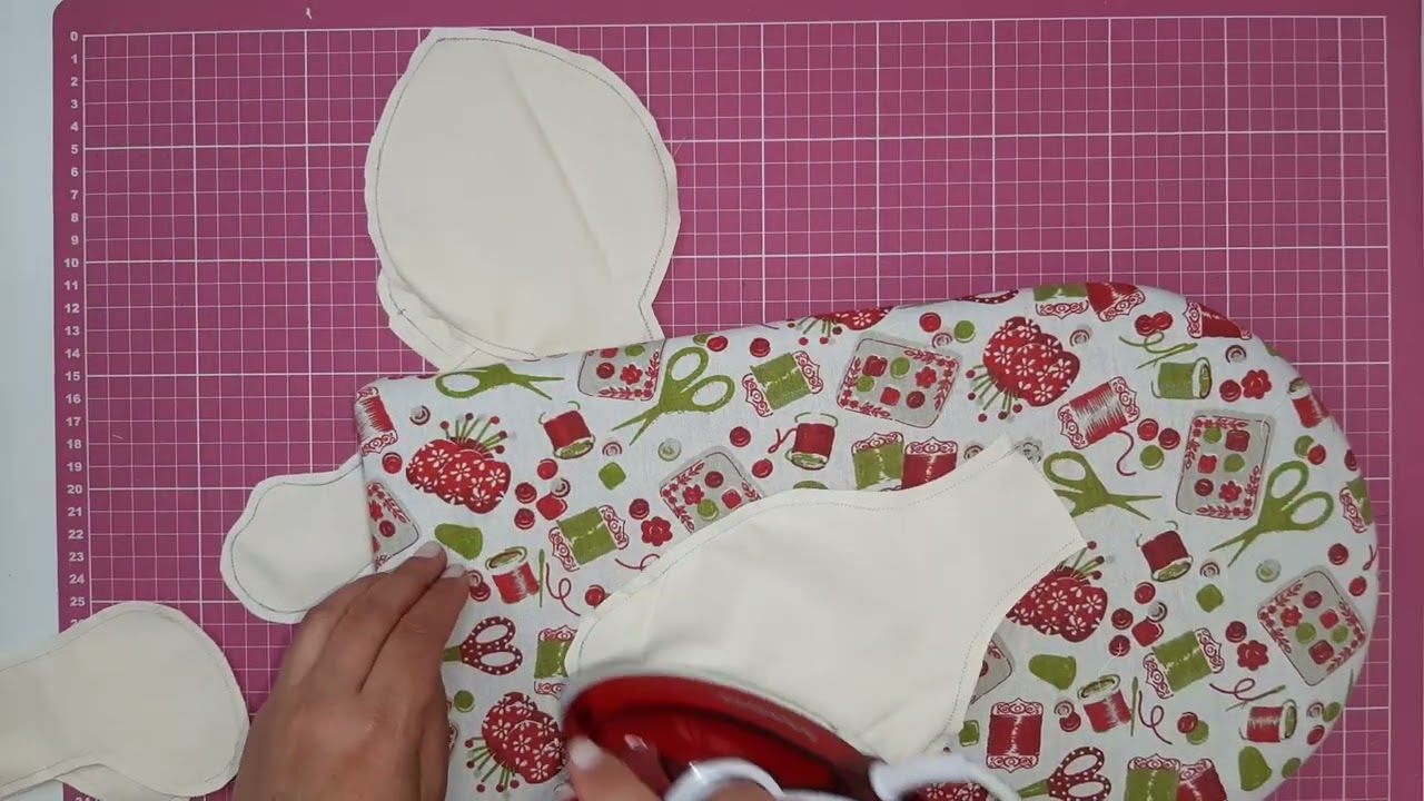 Aula 1: Curso Gratuito Boneca Olga - Corpinho - O Link dos Moldes na Descrição do Vídeo