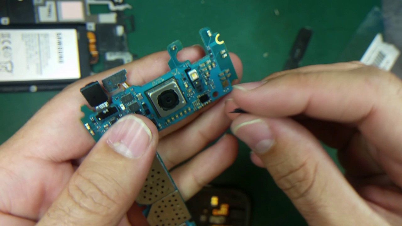 Samsung Galaxy S6 Active : tear down, water damage treatment and screen replacement ( Part 3)