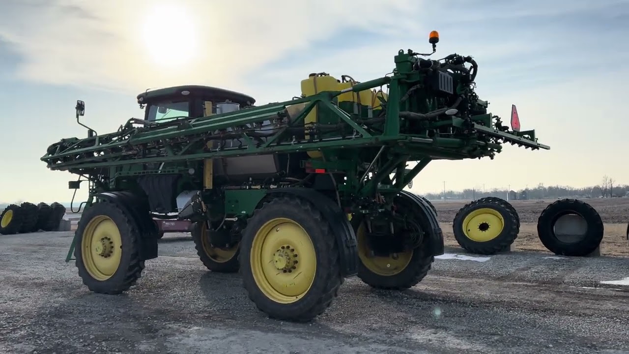 2019 John Deere R4038 Sprayer