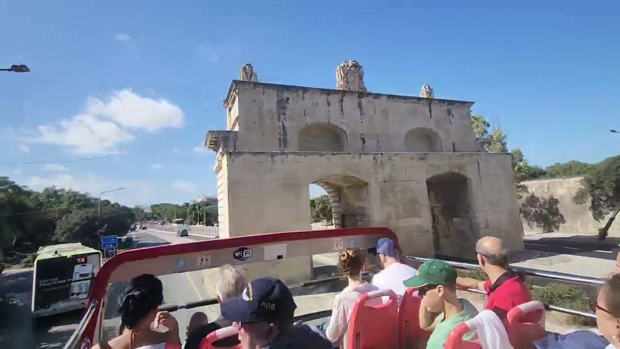 Malta Hop on Hop off Tour, Sliema to Valletta included. October 2025.