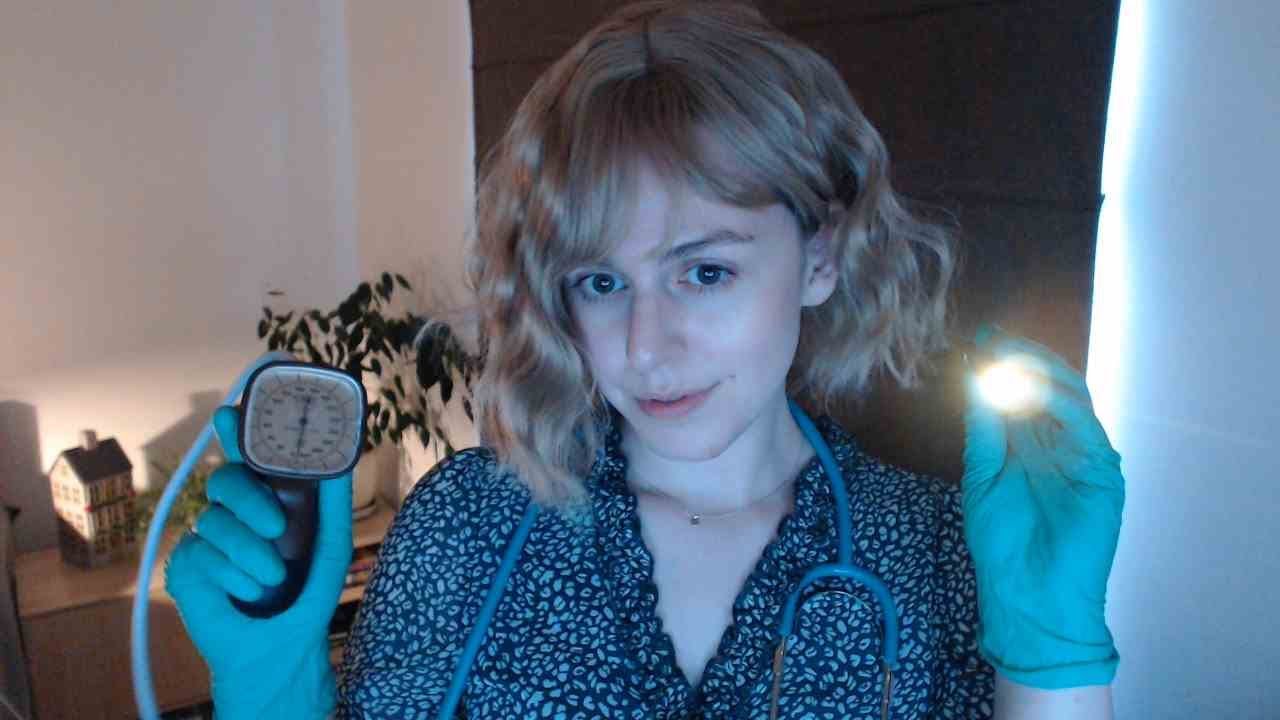 ASMR TINGLY MEDICAL EXAMINATION ROLE PLAY