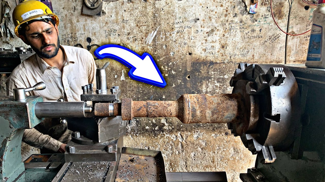 Caterpillar excavator track adjuster Recoil spring Repair and it&rsquo;s was so rusted ||Technical Skills