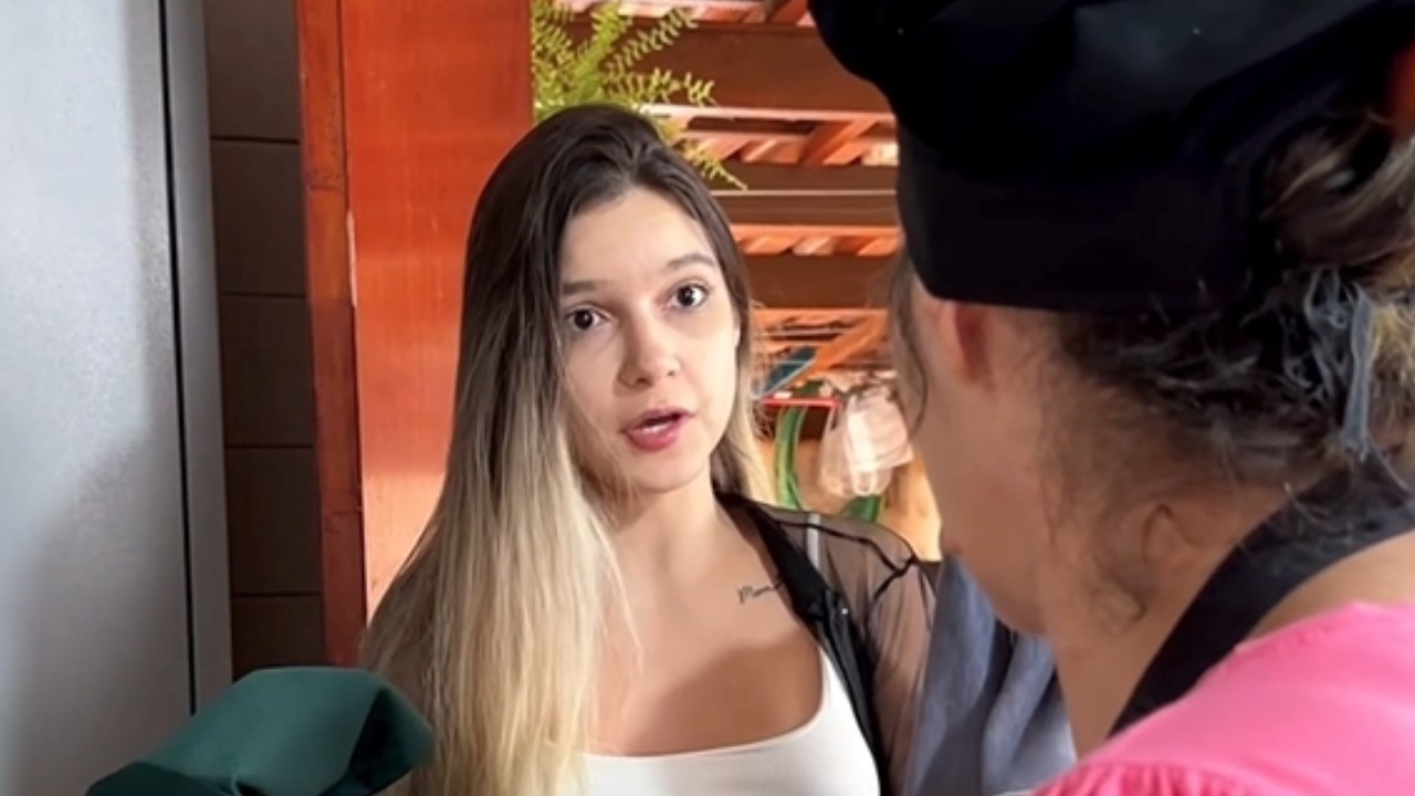 Empregada da uma lição na patroa sem noção para que ela reveja suas atitudes