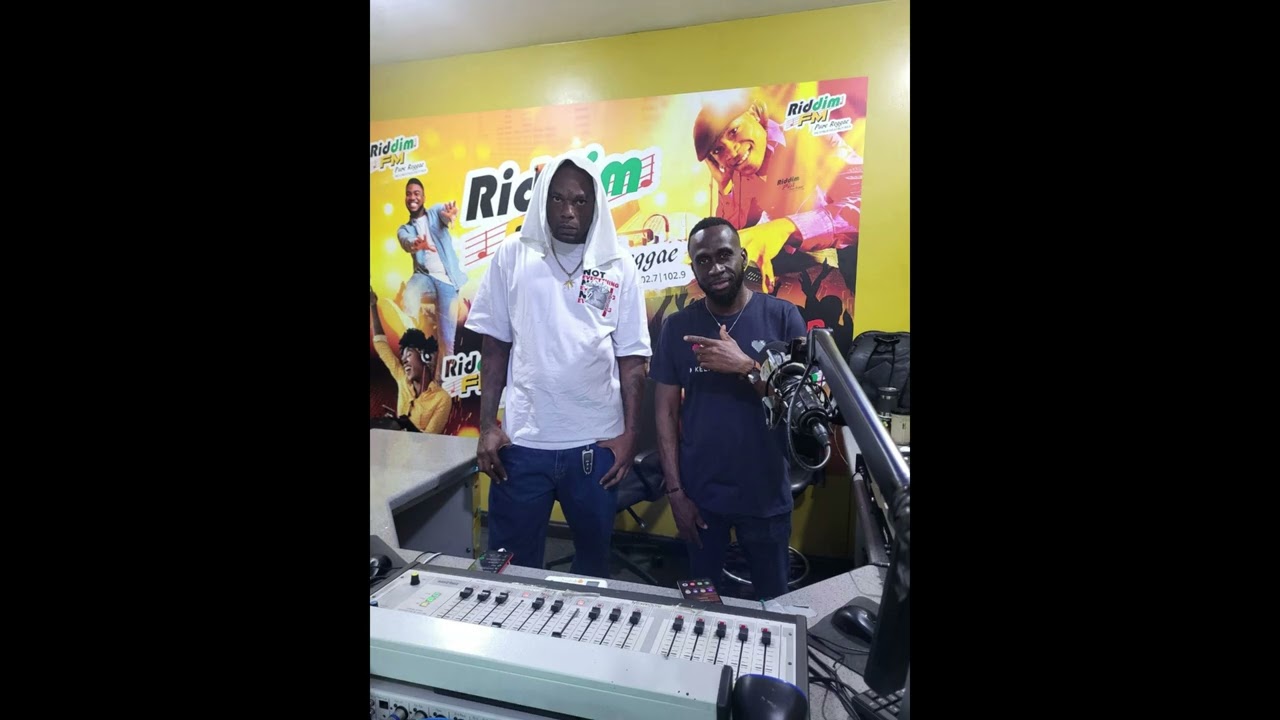Giant G-Man - Bad Juvenile (Jafrass Diss) [Audio Visualizer]