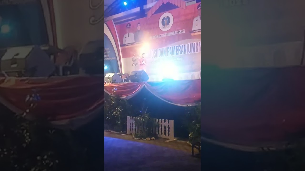 Penampilan siswa SMP Negeri 9 Sibolga Pada Acara Promosi dan Pameran UMKM Kota Sibolga