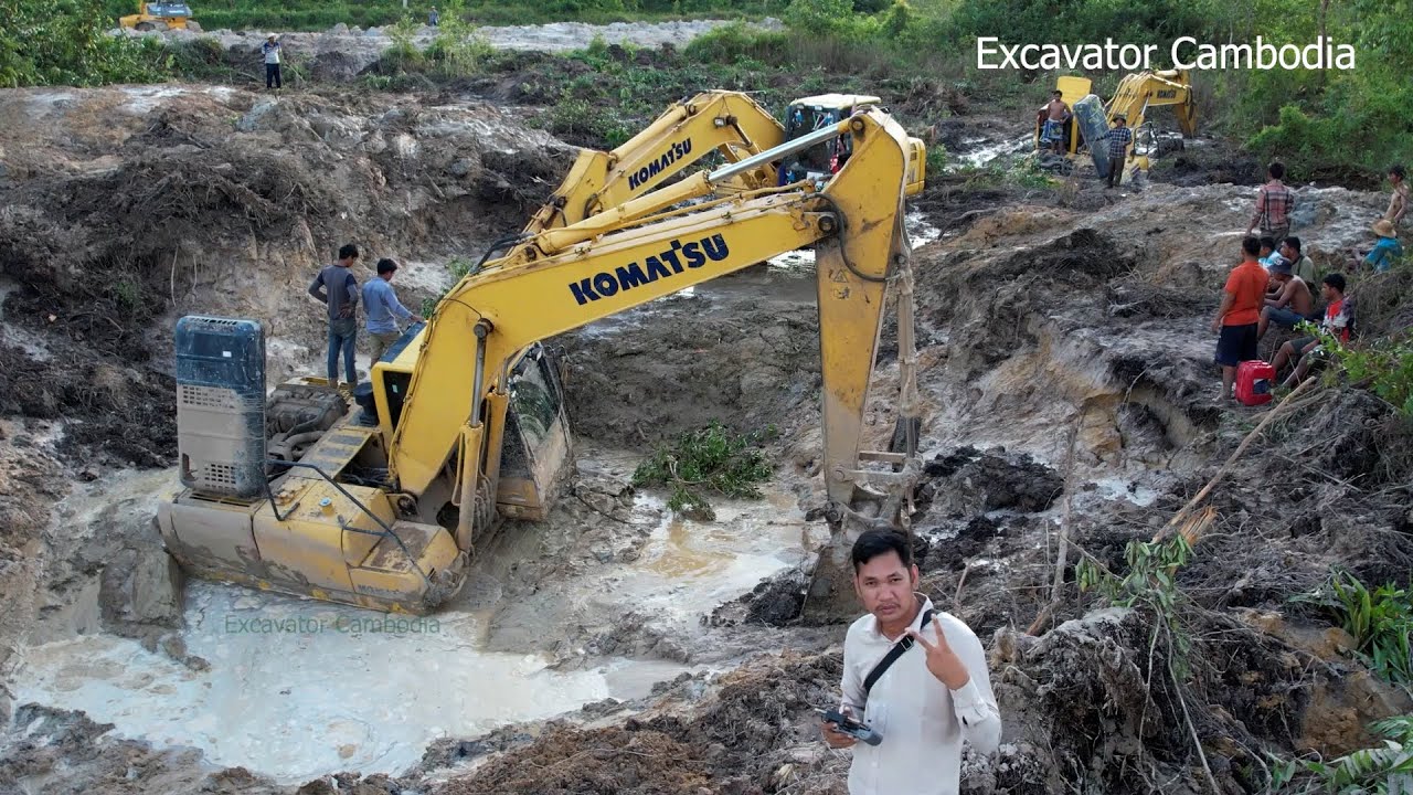 Bed Day Excavator Accidents Sinking In Mud - Amazing Heavy Recovery Excavator Stuck In Mud