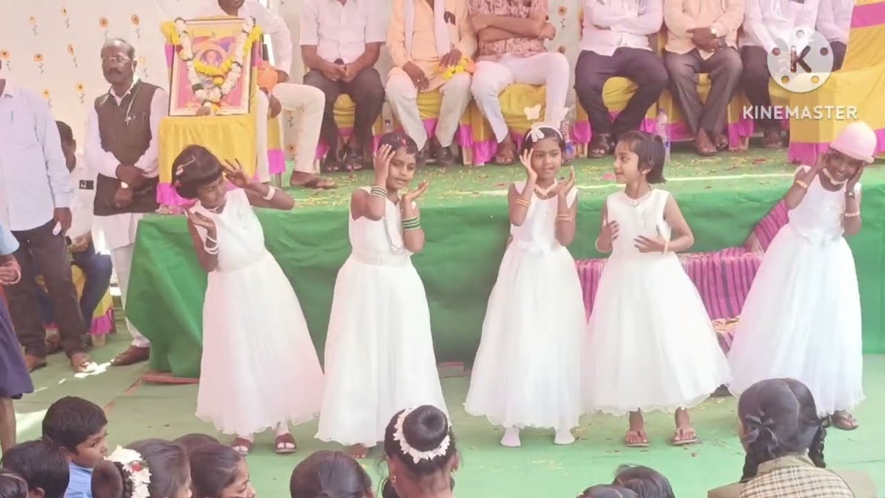 ओ मेरे पप्पा इयत्ता 2शिकत असलेल्या मुलांची dance 