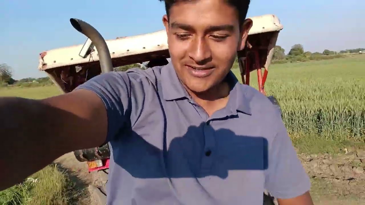 Apna Sher aage se Dhokha gaya tha 🤣 Mahindra ❣️train pipe lagaye the dhaniya mein#mahindra #farming 