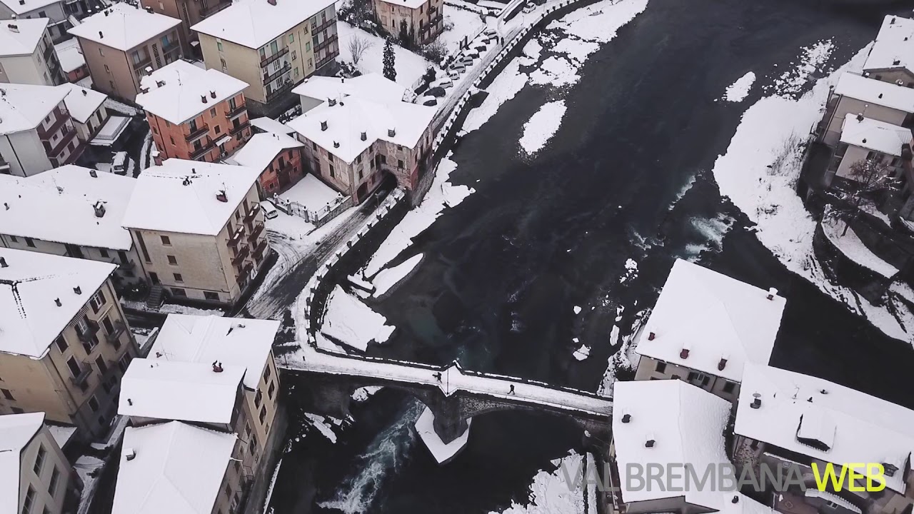 San Giovanni Bianco sotto la neve