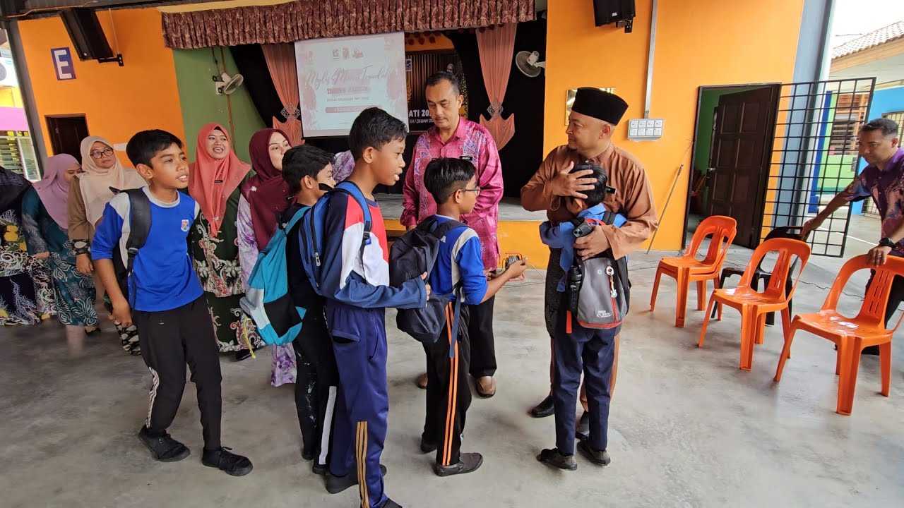 MAJLIS MEMORI TERINDAH TAHUN 6 SK PARIT KADZI 2023/2024