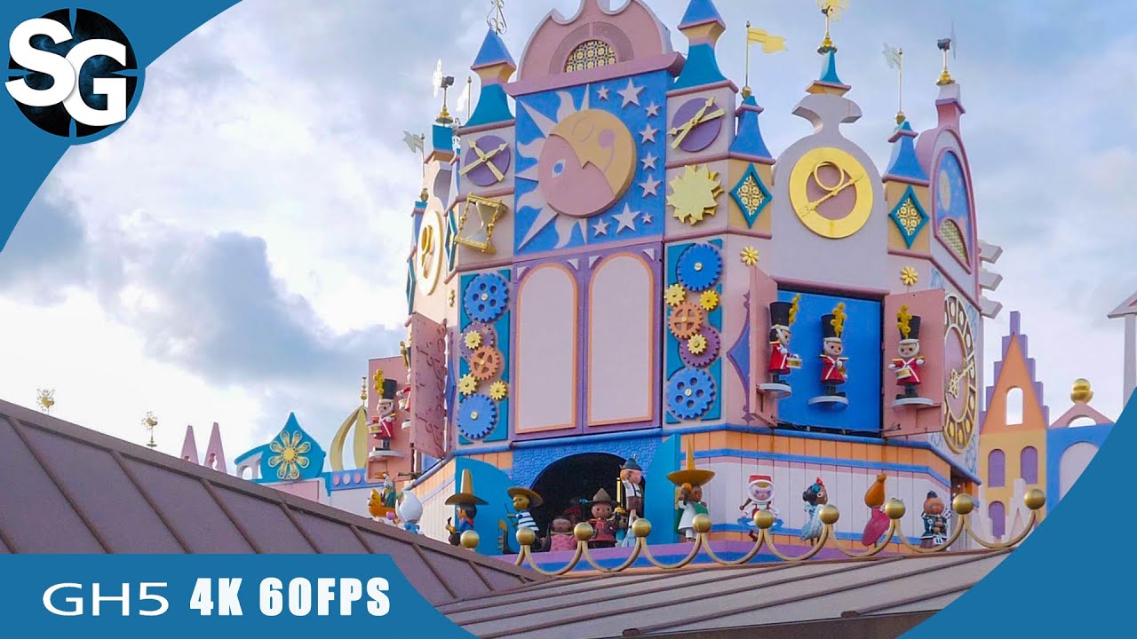 Clock Tower Parade It's A Small World | Disneyland Paris