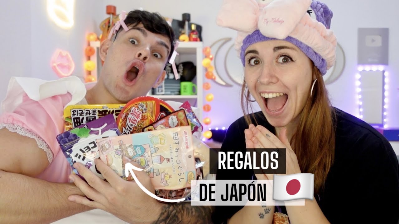MI NOVIO me ha traído MUCHOS REGALOS de JAPÓN 🇯🇵 *probamos todo jejje*