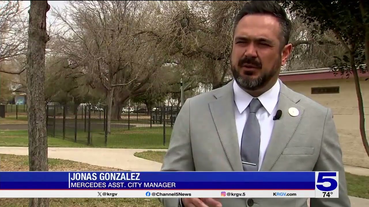 Начался проект по ремонту дорожного покрытия в Мерседесе.