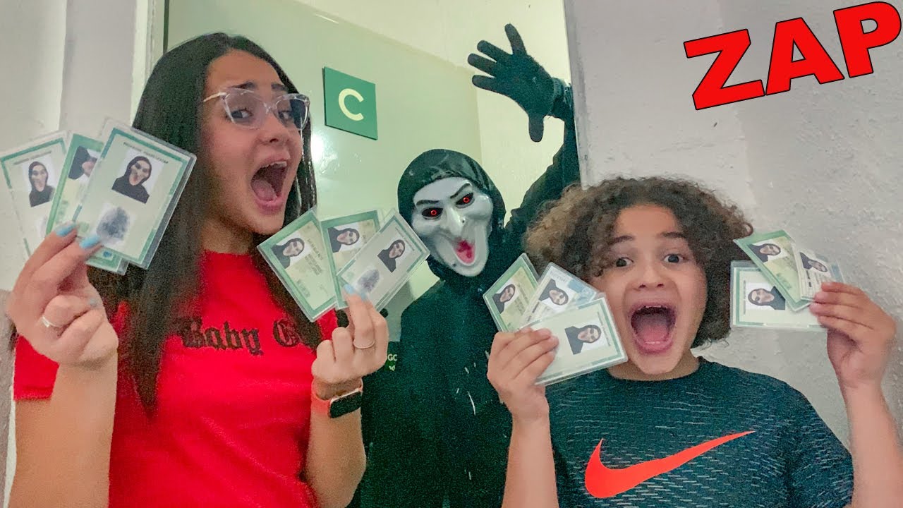 O ZAP - ACHAMOS VÁRIAS IDENTIDADES NO ESCONDERIJO DELE !!!