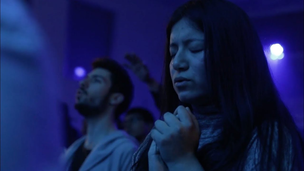 Hillsong: bienvenidos a la Rave de Dios. Revista Vis-à-Vis