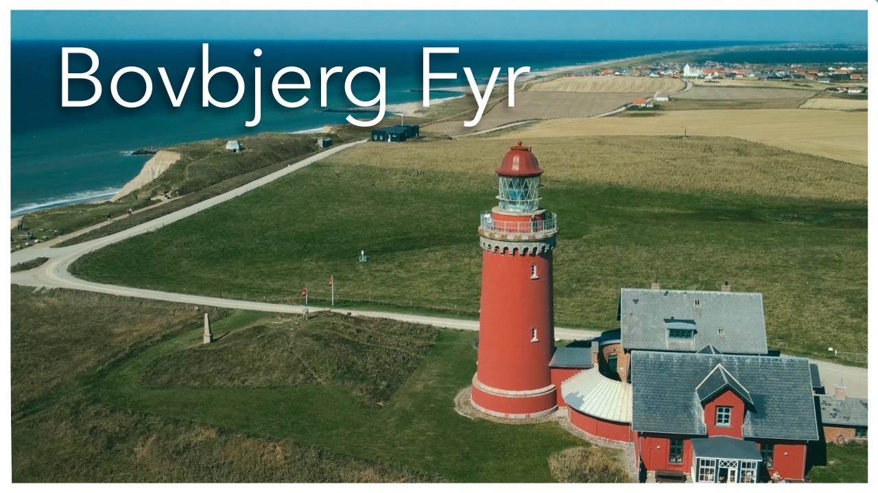 Bovbjerg Fyr | der kleine rote Leuchtturm an der Westküste Dänemarks | DJI Mini 2