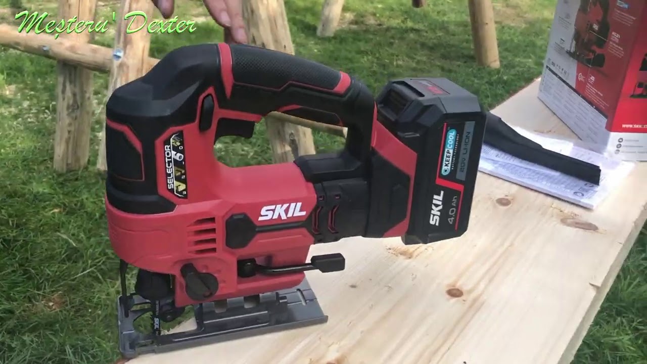 Fierăstrău Pendular Skil 3420