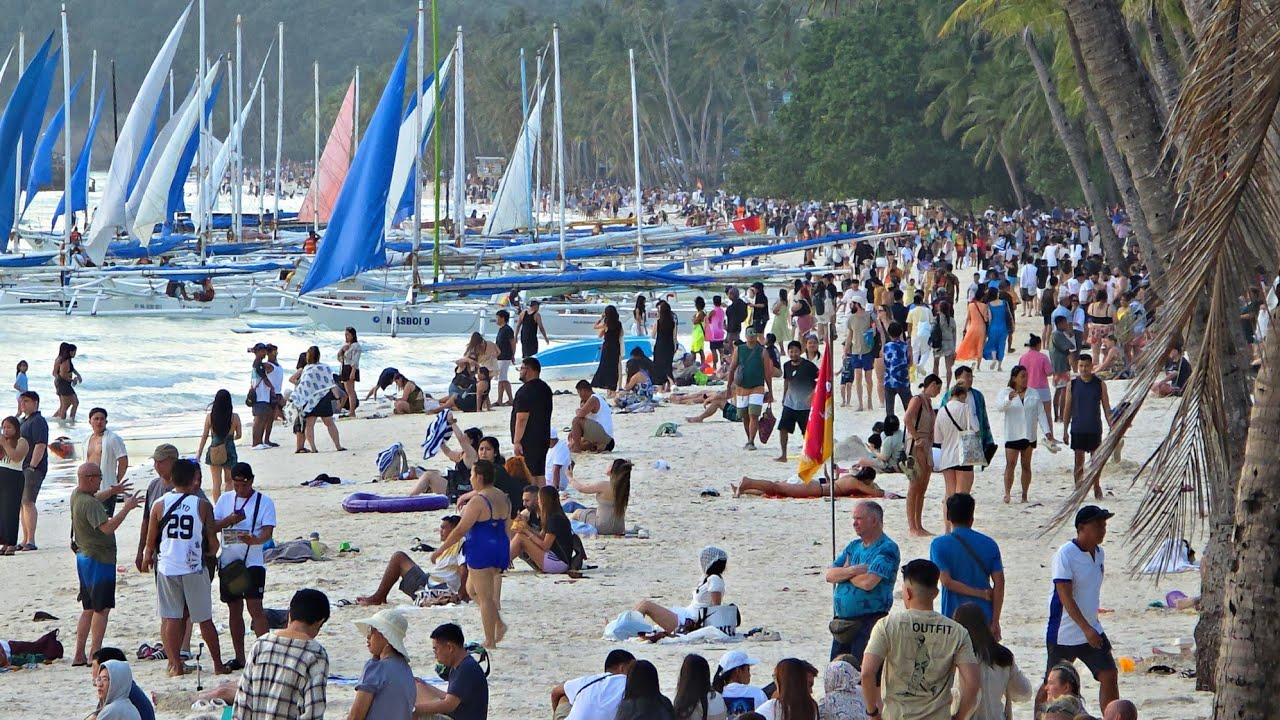 Look! This is Boracay White Beach on February 1 2026 3:30pm Walk 