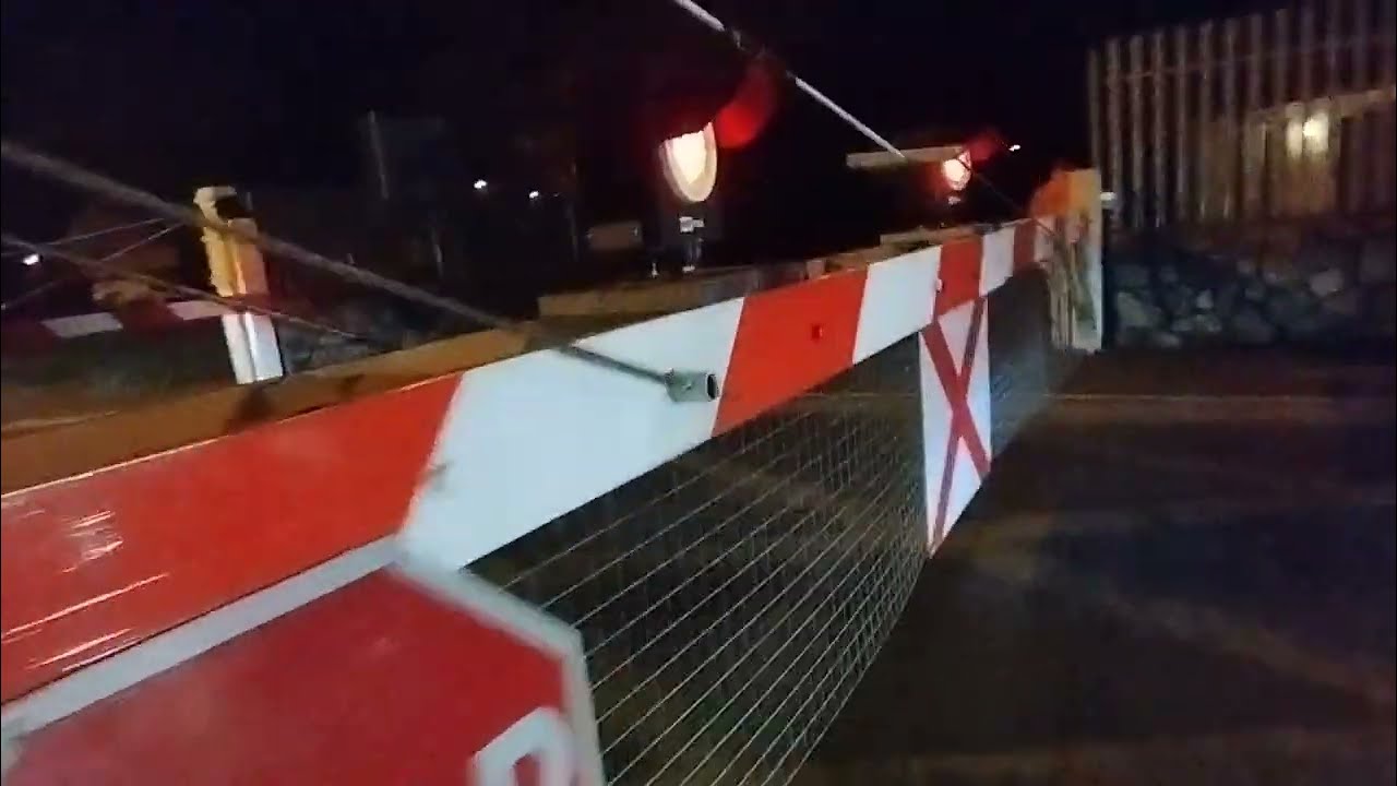 Cashel road level crossing (Tipperary)