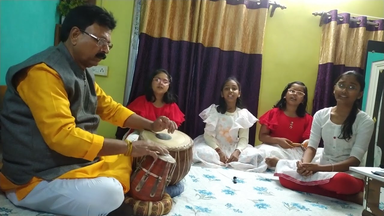 বাণীরূপে রহিয়াছো মূরতি ধরি