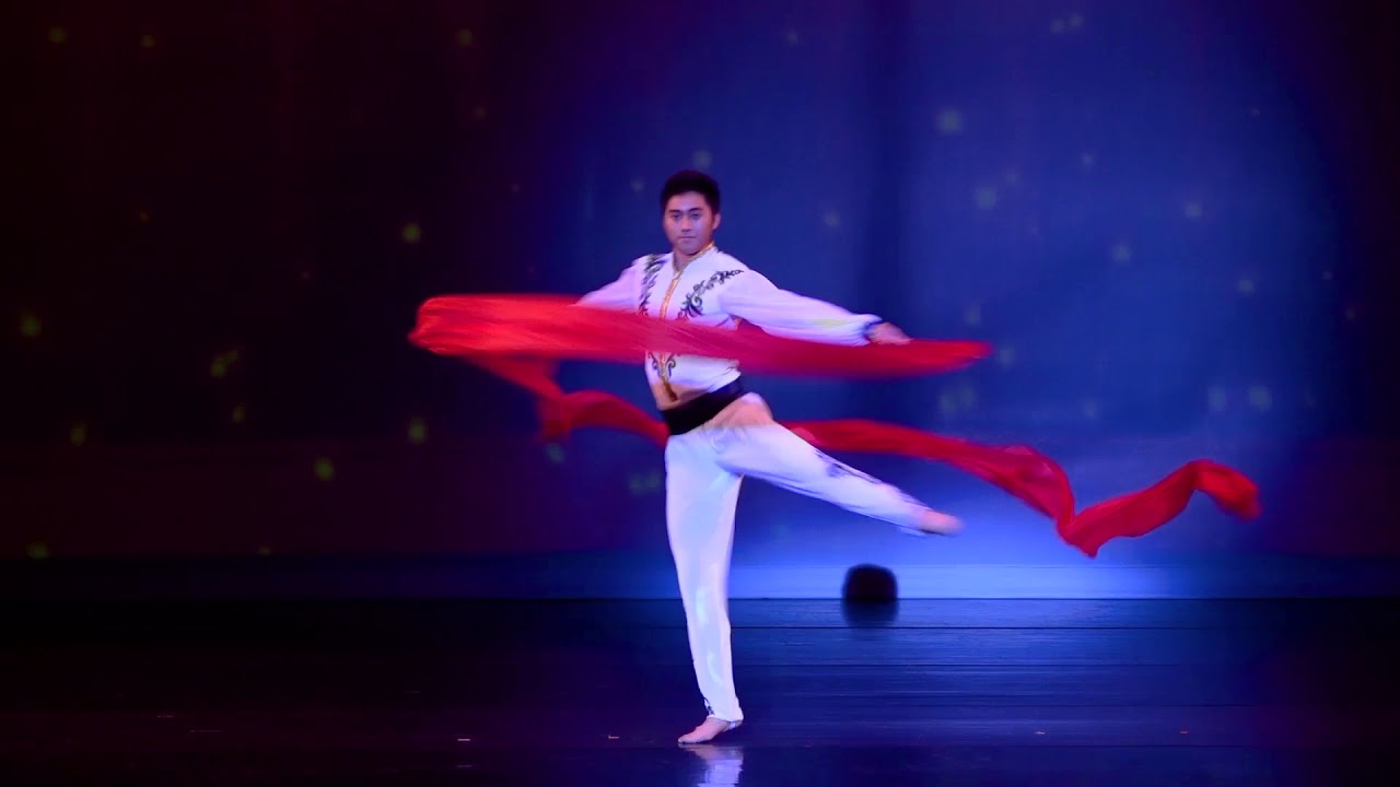 1红绸舞 - Red Ribbons