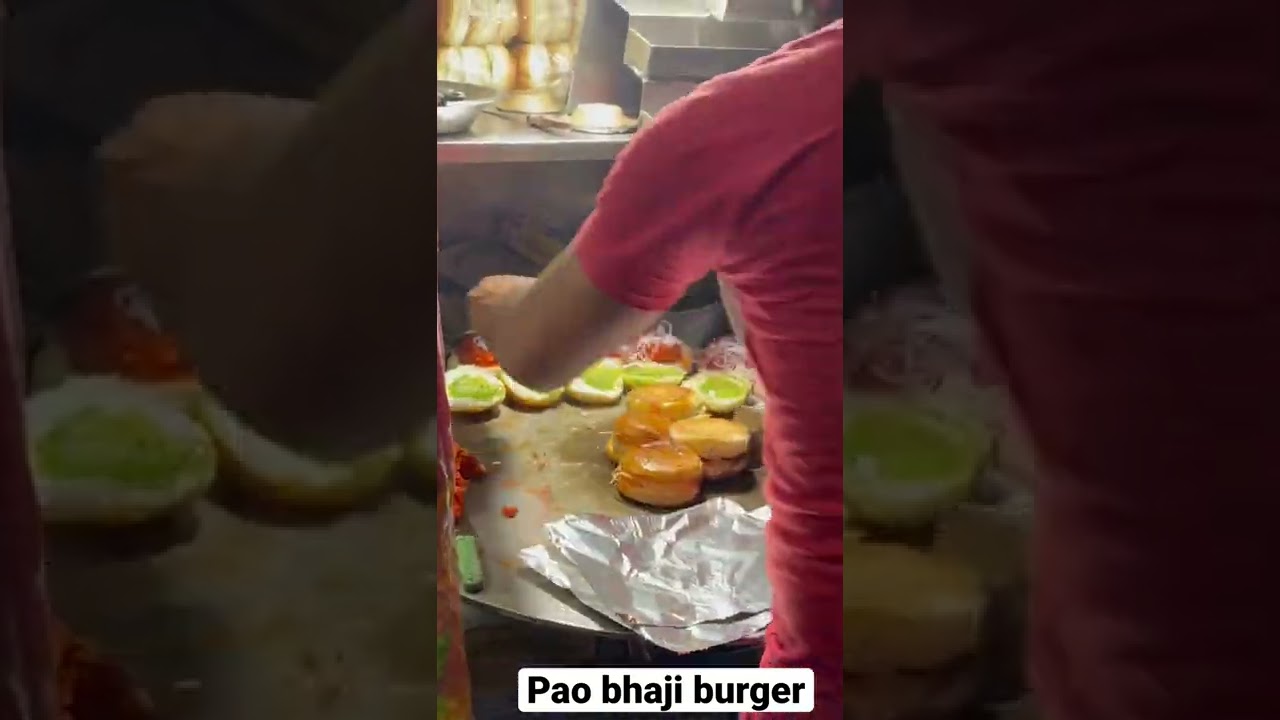 pao bhaji burger 🍔 shahdara delhi #viral #short #youtube #trending #shorts #love #reels #burger