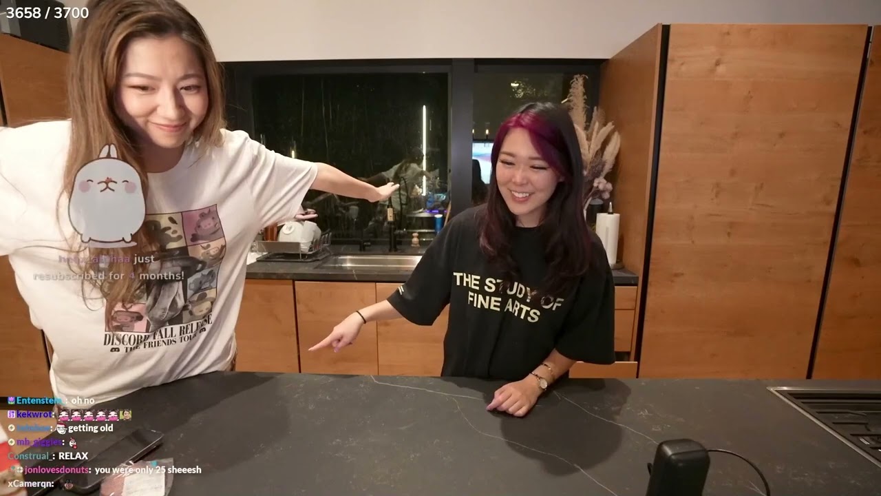 Fuslie Needs To Keep This Talent Hidden..