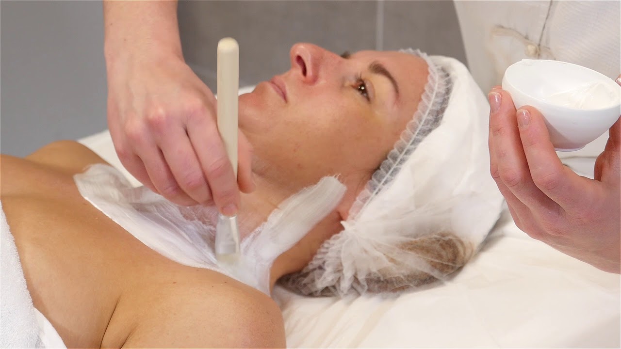 Vidéo tutoriel formation CAP Esthétique: Soin du visage - Les masques