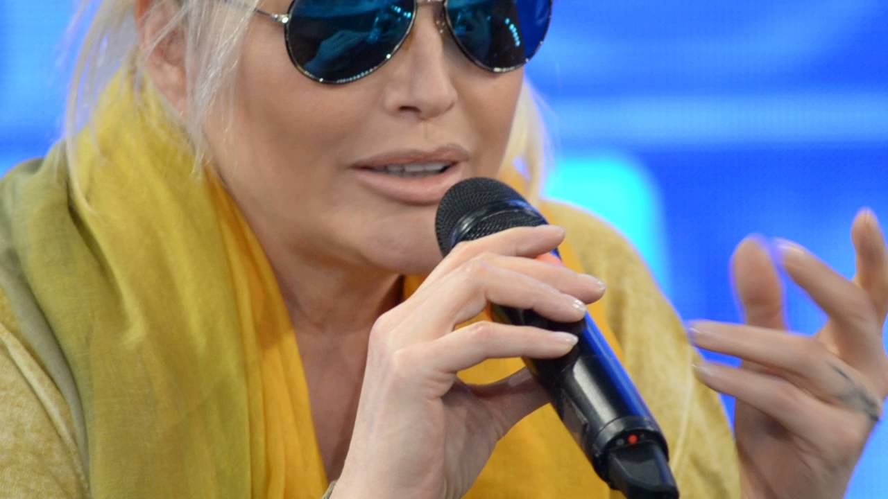 Amici 15, Anna Oxa contro Virginia Raffaele