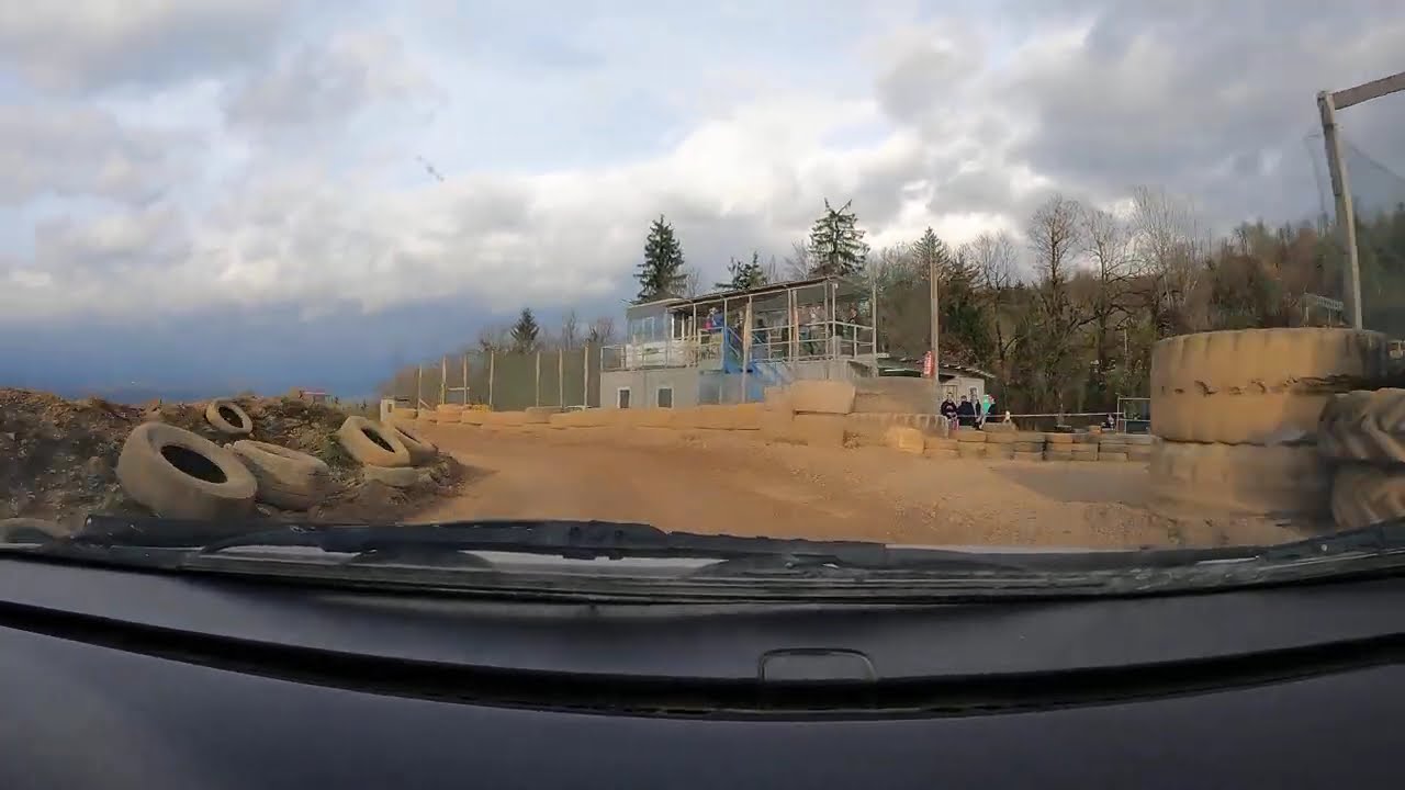 Suzuki Baleno 4x4 at Rallyshow.si