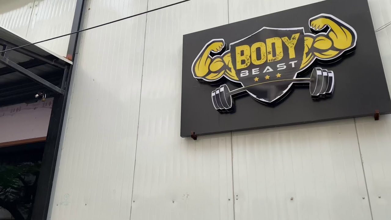 Body Beast Gym Kukatpally Tour | Best Warehouse Gym | Bodybeast Gym | Being Strong fitness equipment
