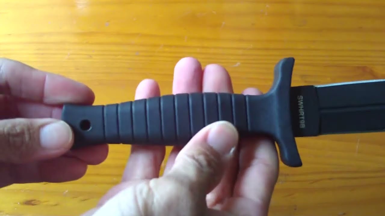 Smith & Wesson SWHRT9B Boot Knife Grindworx Quick Look Review