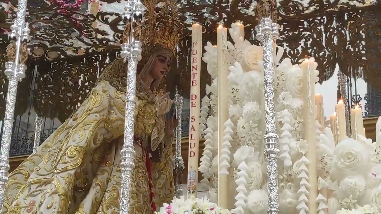 El palio de la Virgen de la Salud de la Hermandad de San Gonzalo por Rioja-velazquez 2023, Sevilla.