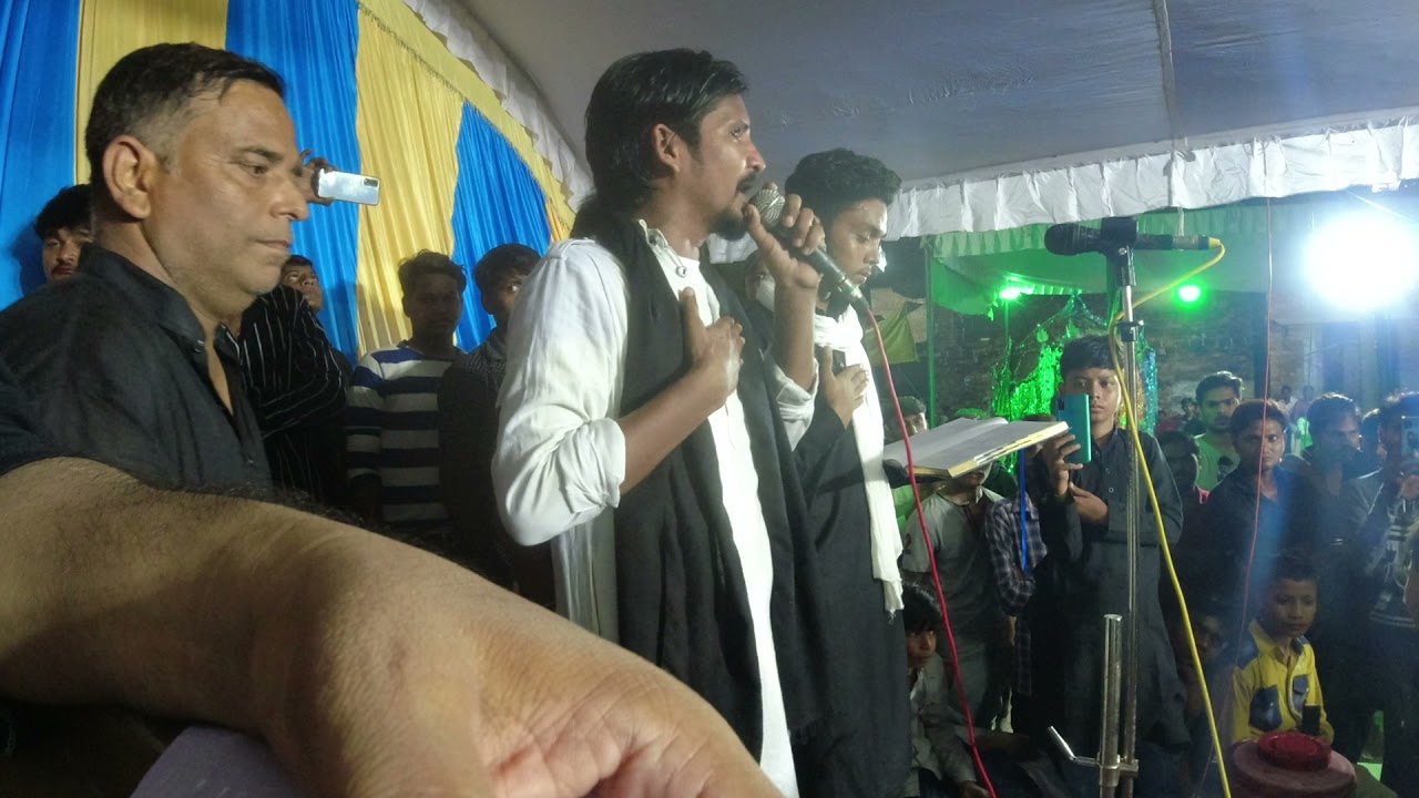 Noha- Main panjo pe chalte rahe baba by Usmaan Ali in chehlam Manuri, Allahabad.  Noha - Irfan Rizvi