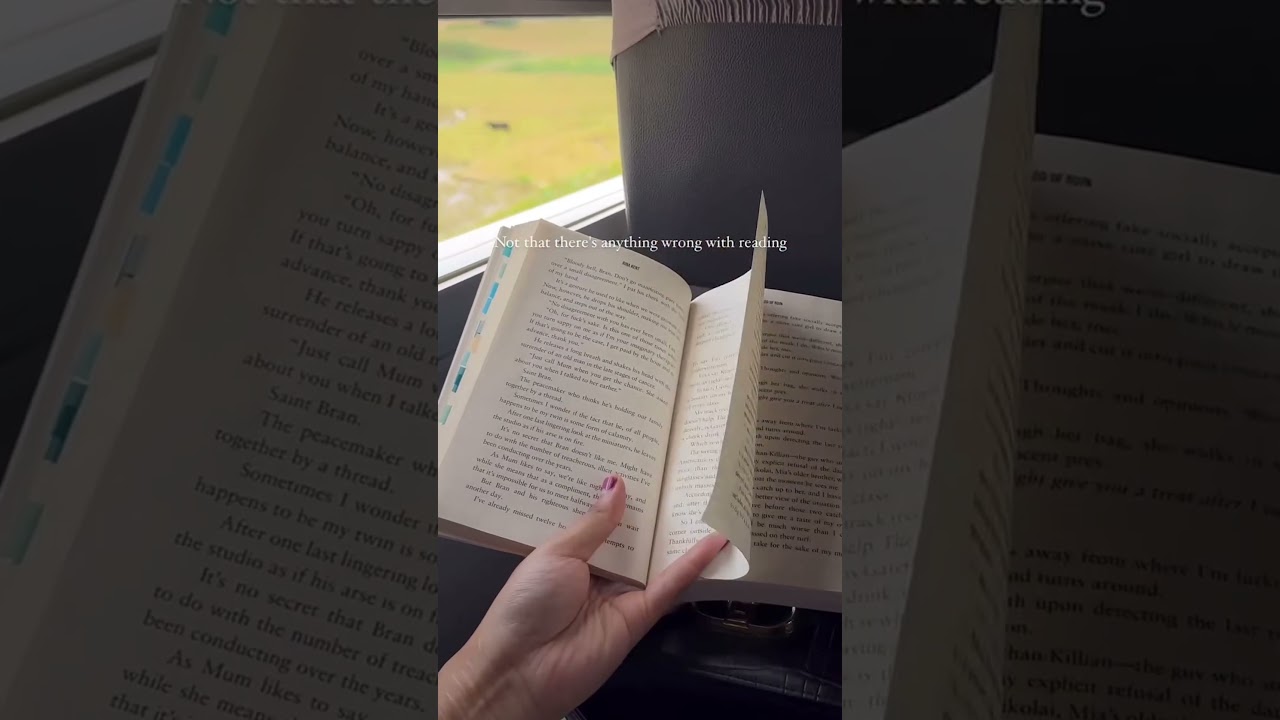 I like to read #readers #books #bookish #booktok #booktube #reading #reel #shorts #trending #viral