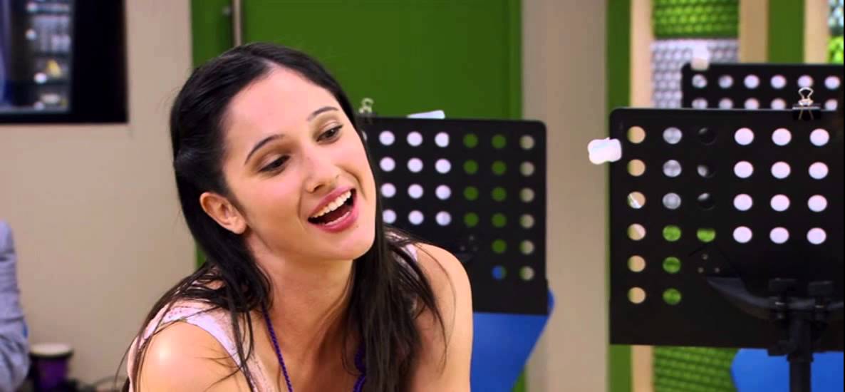 Violetta English- Tomas and Francesca sing The Only One I See